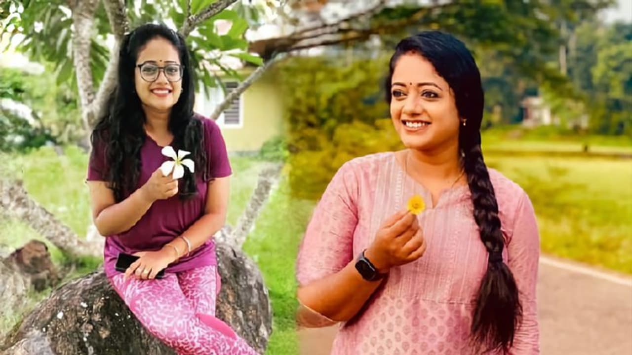 'ട്രെയിൻ യാത്രയിൽ സീരിയൽ നടിയ്ക്ക് സംഭവിച്ചത് കണ്ടാൽ ഞെട്ടും'; വീഡിയോയുമായി പ്രീത 'ട്രെയിൻ യാത്രയിൽ സീരിയൽ നടിയ്ക്ക് സംഭവിച്ചത് കണ്ടാൽ ഞെട്ടും'; വീഡിയോയുമായി പ്രീത