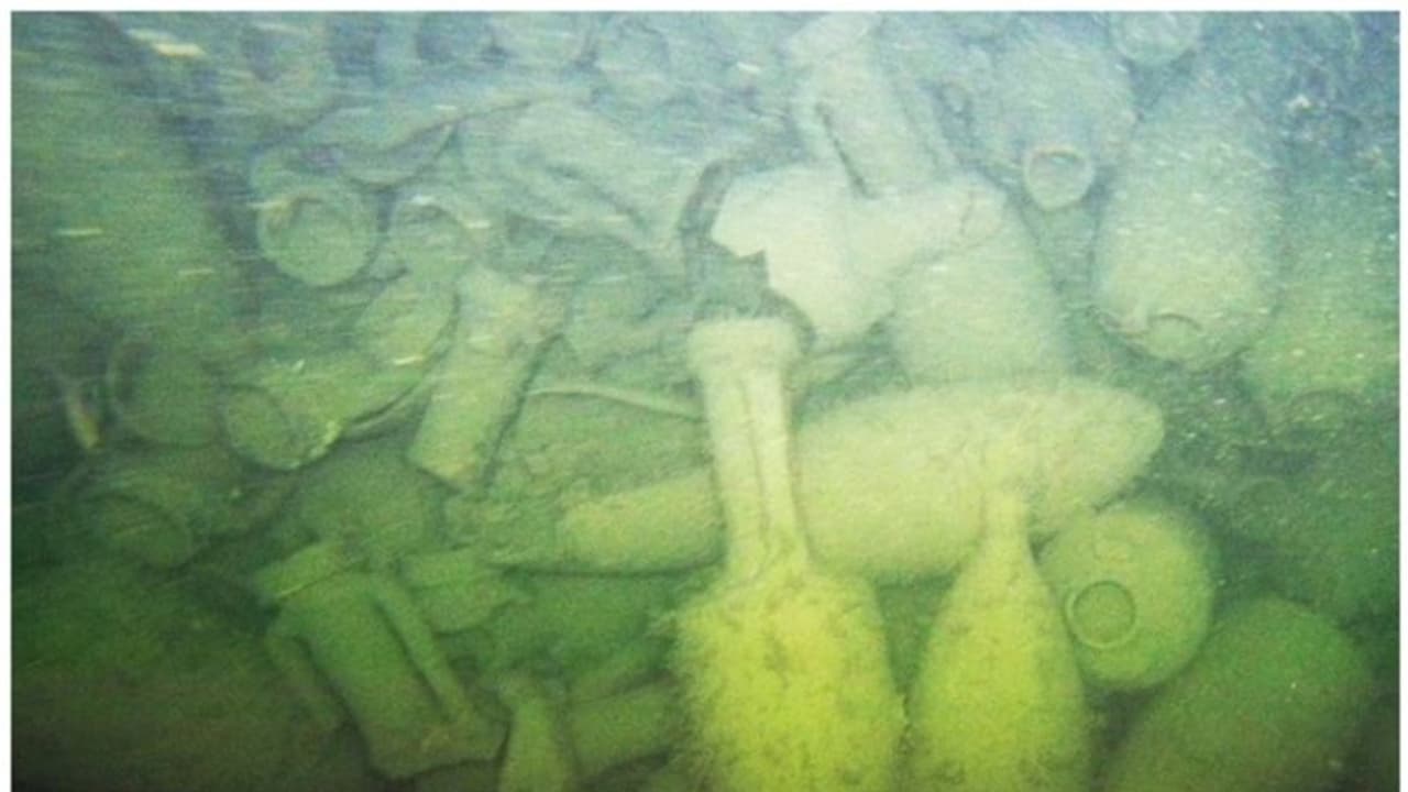 ഇറ്റലിയുടെ തീരത്ത് 2,000 വർഷം പഴക്കമുള്ള റോമൻ കപ്പൽ ഛേദത്തിന്‍റെ അവശിഷ്ടം കണ്ടെത്തി