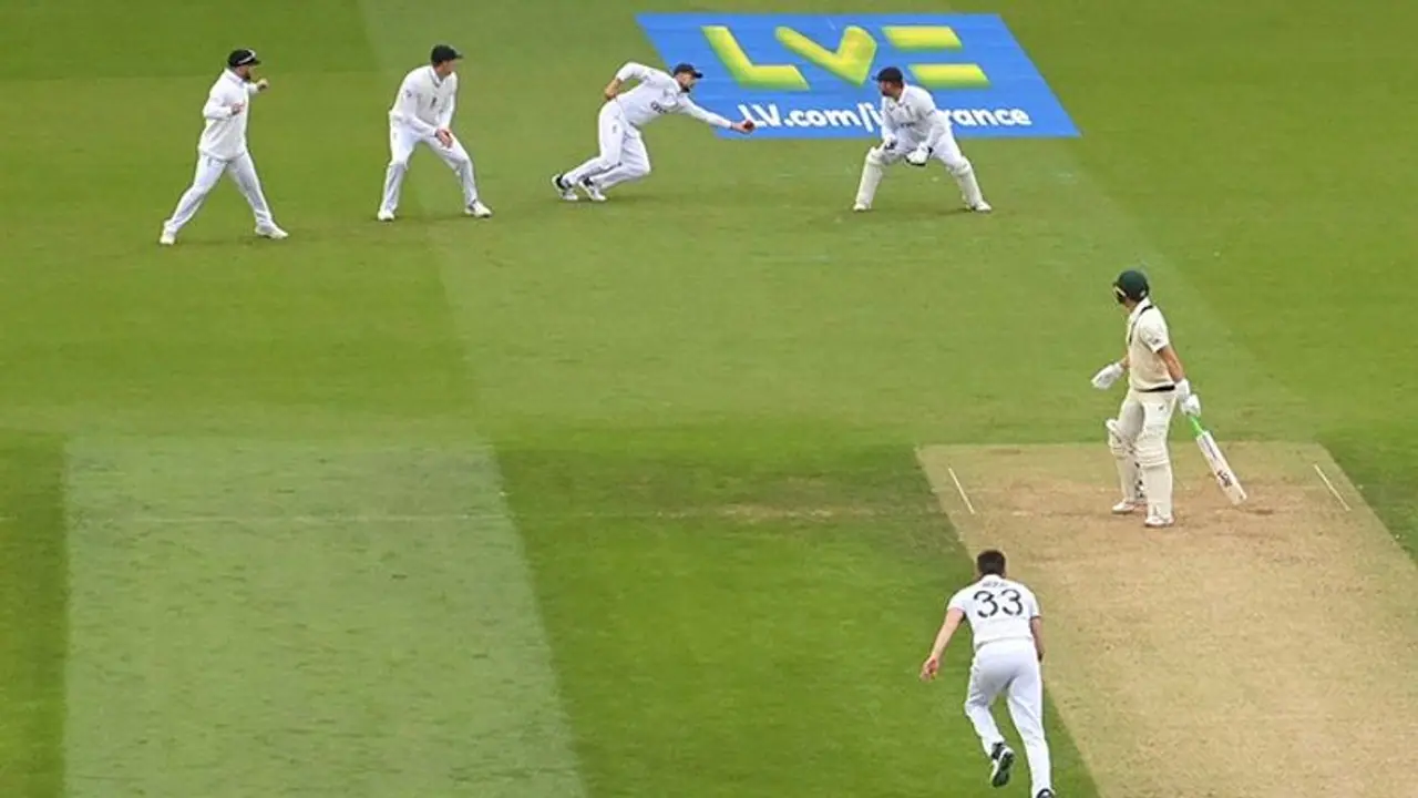 Ashes 2023: Joe Root's Incredible one handed catch sends back Marnus Labuschagne (WATCH) Ashes 2023: Joe Root's Incredible one handed catch sends back Marnus Labuschagne (WATCH)