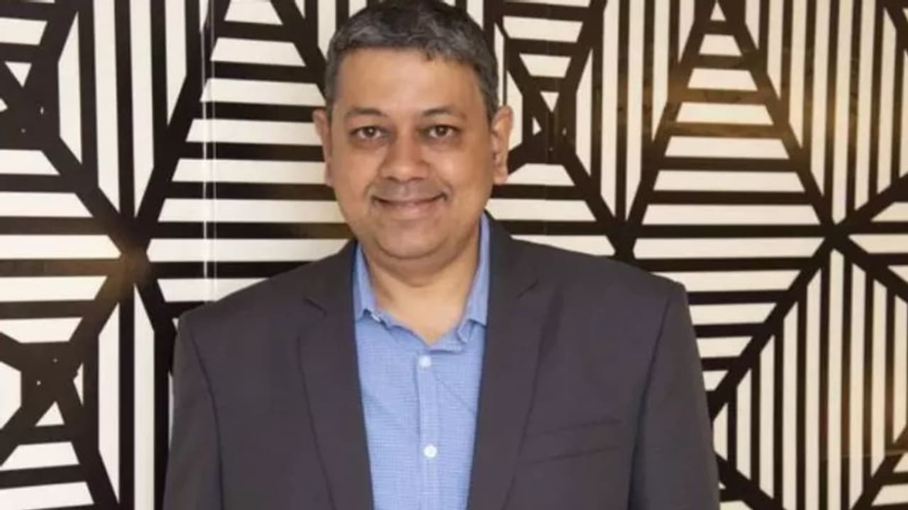 மணிப்பூர் விவகாரம்.. பிரபல எழுத்தாளர் அதிரடி கைது அப்படி என்ன தான் பேசினார் பத்ரி சேஷாத்ரி?