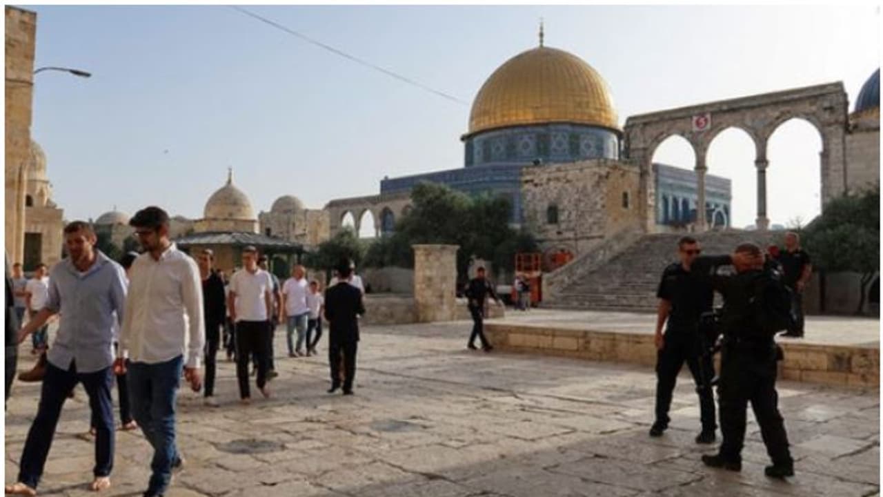 ഇസ്രായേലിലേക്ക് തീർഥാടനത്തിന് പോയ ഏഴ് മലയാളികളെ കാണാതായി; മുങ്ങിയതാണെന്ന് സംശയം, 31 പേരെ തടഞ്ഞുവെച്ചു