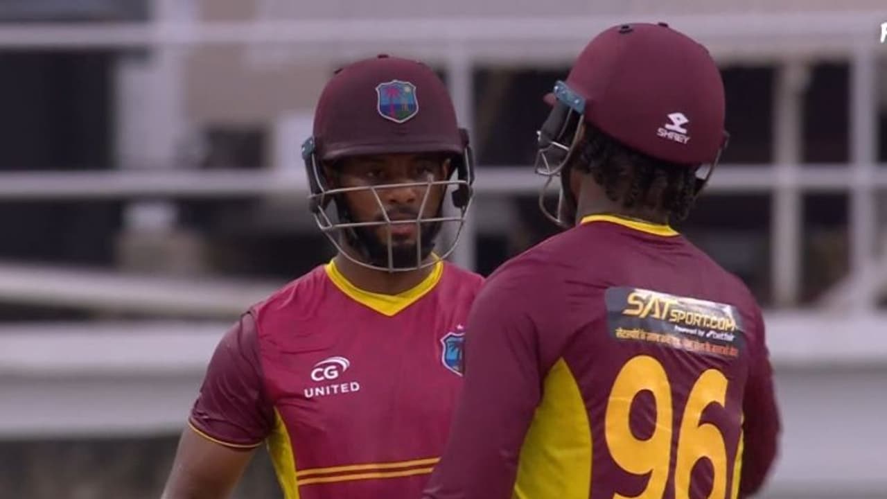 WI vs IND 2nd ODI: பொறுப்புடன் ஆடிய வெ.இ.கேப்டன் ஷாய் ஹோப்; இந்தியாவுக்கு பதிலடி, தொடரும் 1 1 என்று சமன்! WI vs IND 2nd ODI: பொறுப்புடன் ஆடிய வெ.இ.கேப்டன் ஷாய் ஹோப்; இந்தியாவுக்கு பதிலடி, தொடரும் 1 1 என்று சமன்!