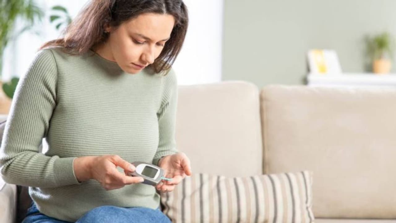 രക്തത്തിലെ പഞ്ചസാരയുടെ അളവിനെ നിയന്ത്രിക്കാന്‍ ശ്രദ്ധിക്കേണ്ട അഞ്ച് കാര്യങ്ങള്‍...