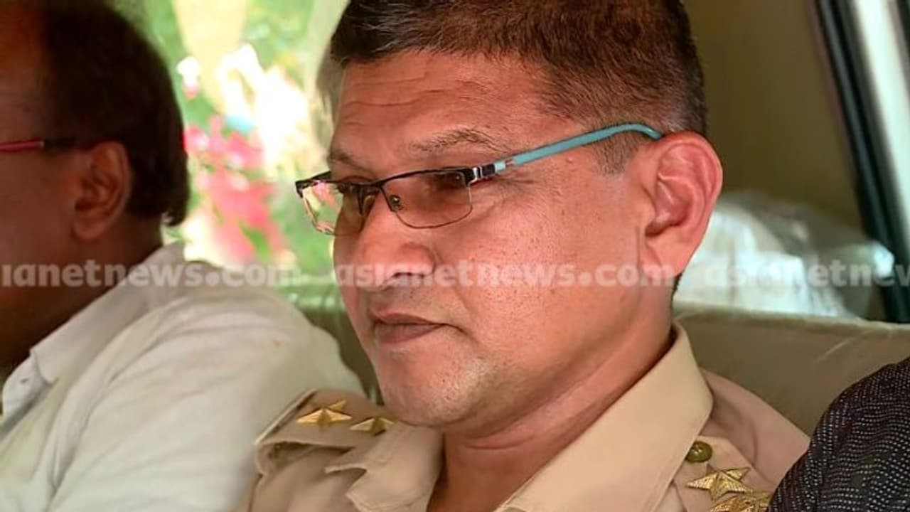 വിജിലൻസ് പിടിച്ചപ്പോൾ ഏജന്റ് കൈവിട്ടു; 5000 രൂപ കൈക്കൂലി വാങ്ങിയ കേസിൽ എംവിഐ അറസ്റ്റിൽ