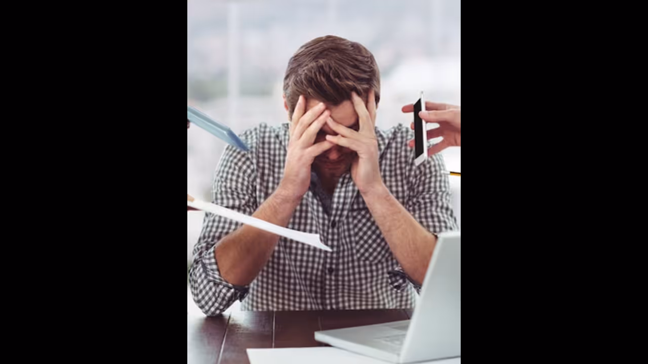 கார்ப்பரேட் வாழ்க்கை: மோசமான மனநலப் பிரச்சினை அதிகரிக்கும் அபாயம்..!!