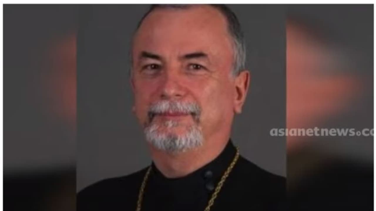 എറണാകുളം അങ്കമാലി അതിരൂപത കുർബാന പ്രതിസന്ധി; പഠിക്കാന് പ്രത്യേക പ്രതിനിധിയെ നിശ്ചയിച്ച് വത്തിക്കാൻ എറണാകുളം അങ്കമാലി അതിരൂപത കുർബാന പ്രതിസന്ധി; പഠിക്കാന് പ്രത്യേക പ്രതിനിധിയെ നിശ്ചയിച്ച് വത്തിക്കാൻ