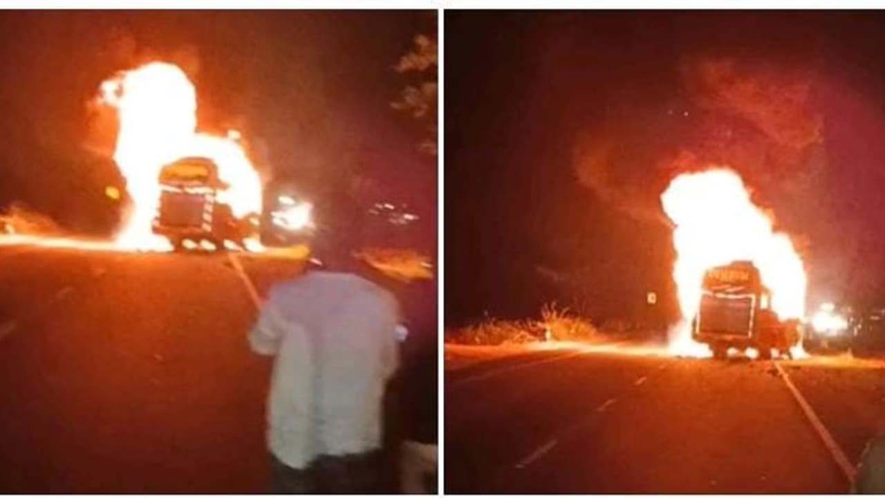 பயணிகளோடு சென்னை வந்த ஆம்னி பேருந்தில் பற்றி எரிந்த தீ... அலறி அடித்து ஓடிய பயணிகள் காவலர் உயிர் இழப்பு பயணிகளோடு சென்னை வந்த ஆம்னி பேருந்தில் பற்றி எரிந்த தீ... அலறி அடித்து ஓடிய பயணிகள் காவலர் உயிர் இழப்பு