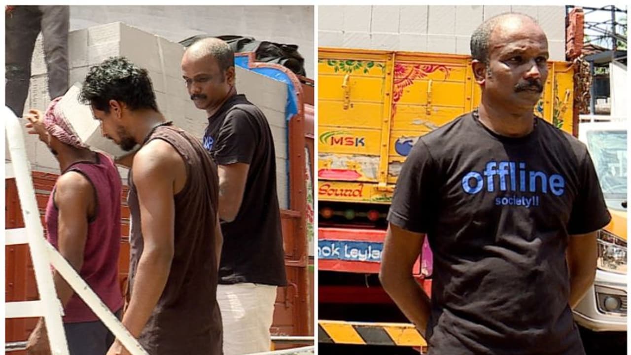 ചുമട്ടുതൊഴിലാളികൾ ഉടക്കി, സ്വന്തം സ്ഥാപനത്തിലേക്കെത്തിയ ലോഡ് സ്വയമിറക്കി തൊഴിലുടമ