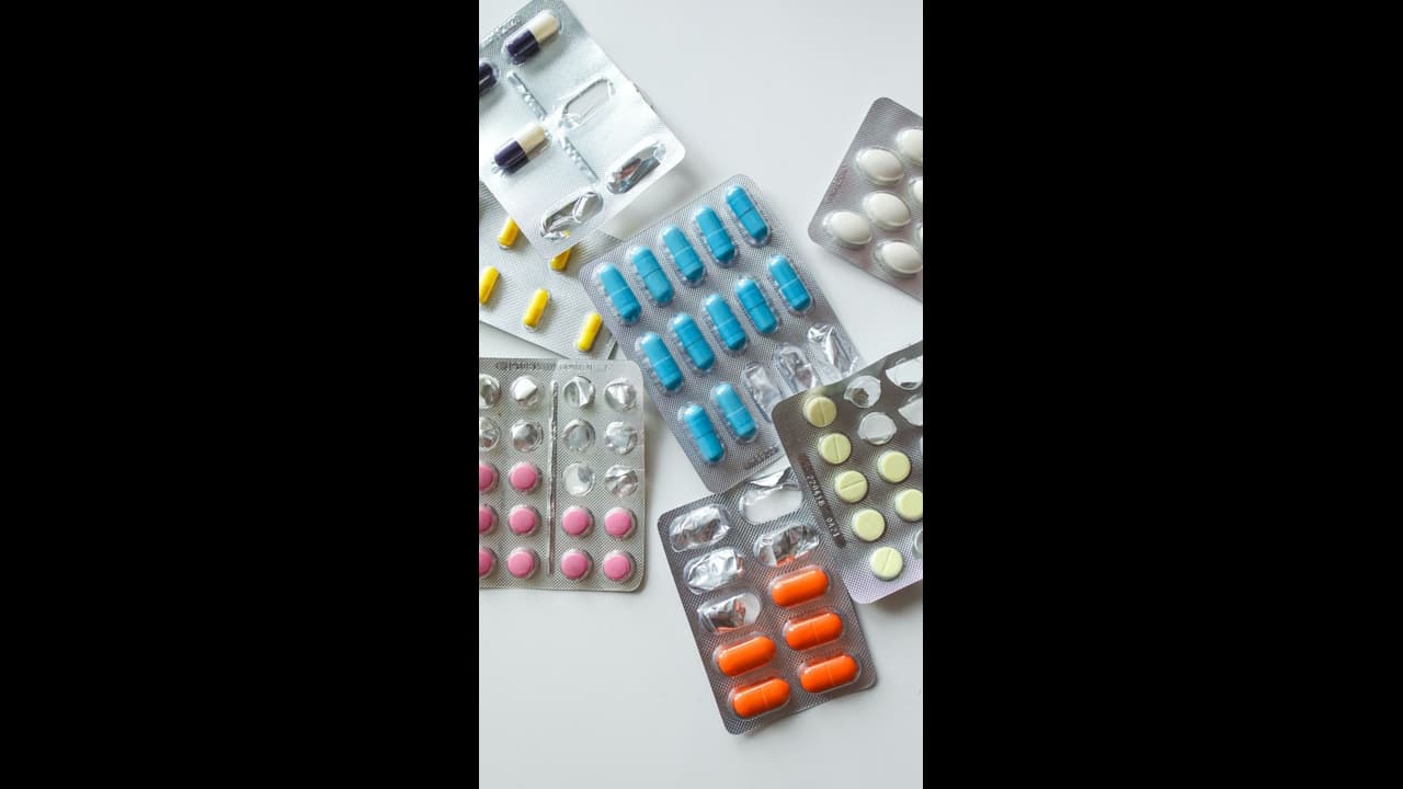 ஆன்லைனில் மருந்துகள் விற்க மத்திய அரசு முடிவு! ஆன்லைனில் மருந்துகள் விற்க மத்திய அரசு முடிவு!