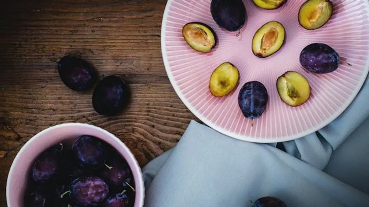 Improving immunity to skin health: 5 goodness of Plum Improving immunity to skin health: 5 goodness of Plum