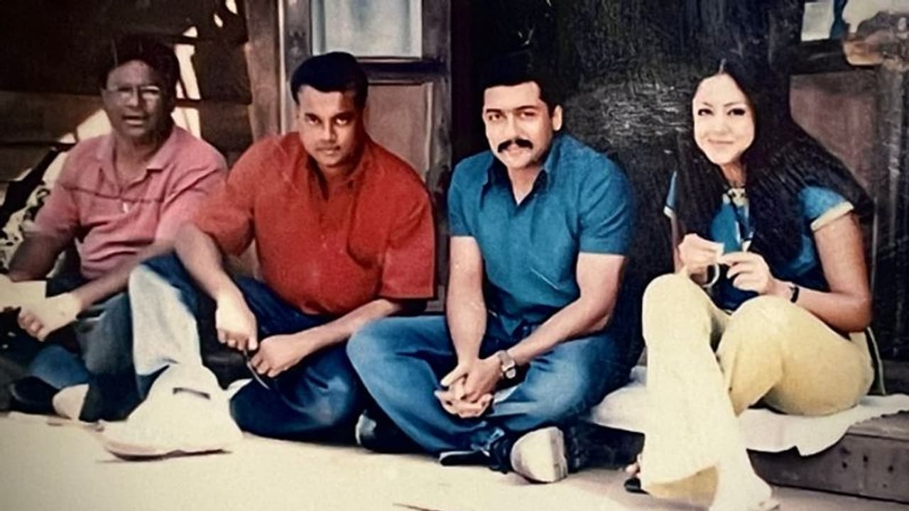 'ആദ്യം ജ്യോതികയാണ് പറഞ്ഞത്', ഹിറ്റ് ചിത്രത്തിന്റെ ഓര്മയില് സൂര്യ 'ആദ്യം ജ്യോതികയാണ് പറഞ്ഞത്', ഹിറ്റ് ചിത്രത്തിന്റെ ഓര്മയില് സൂര്യ