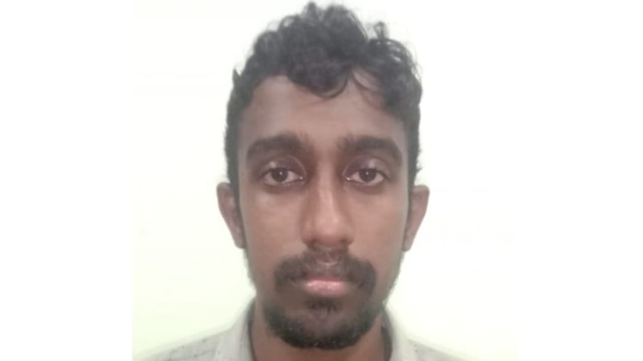 റോഡിലൂടെ നടന്നു പോകുകയായിരുന്ന സ്ത്രീയെ ആളൊഴിഞ്ഞ സ്ഥലത്തുവെച്ച് കടന്നുപിടിച്ചു; യുവാവ് അറസ്റ്റില് റോഡിലൂടെ നടന്നു പോകുകയായിരുന്ന സ്ത്രീയെ ആളൊഴിഞ്ഞ സ്ഥലത്തുവെച്ച് കടന്നുപിടിച്ചു; യുവാവ് അറസ്റ്റില്