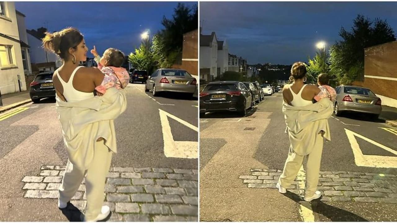 (Photos) Priyanka Chopra enjoys 'Supermoon' with daughter Malti Marie in London (Photos) Priyanka Chopra enjoys 'Supermoon' with daughter Malti Marie in London
