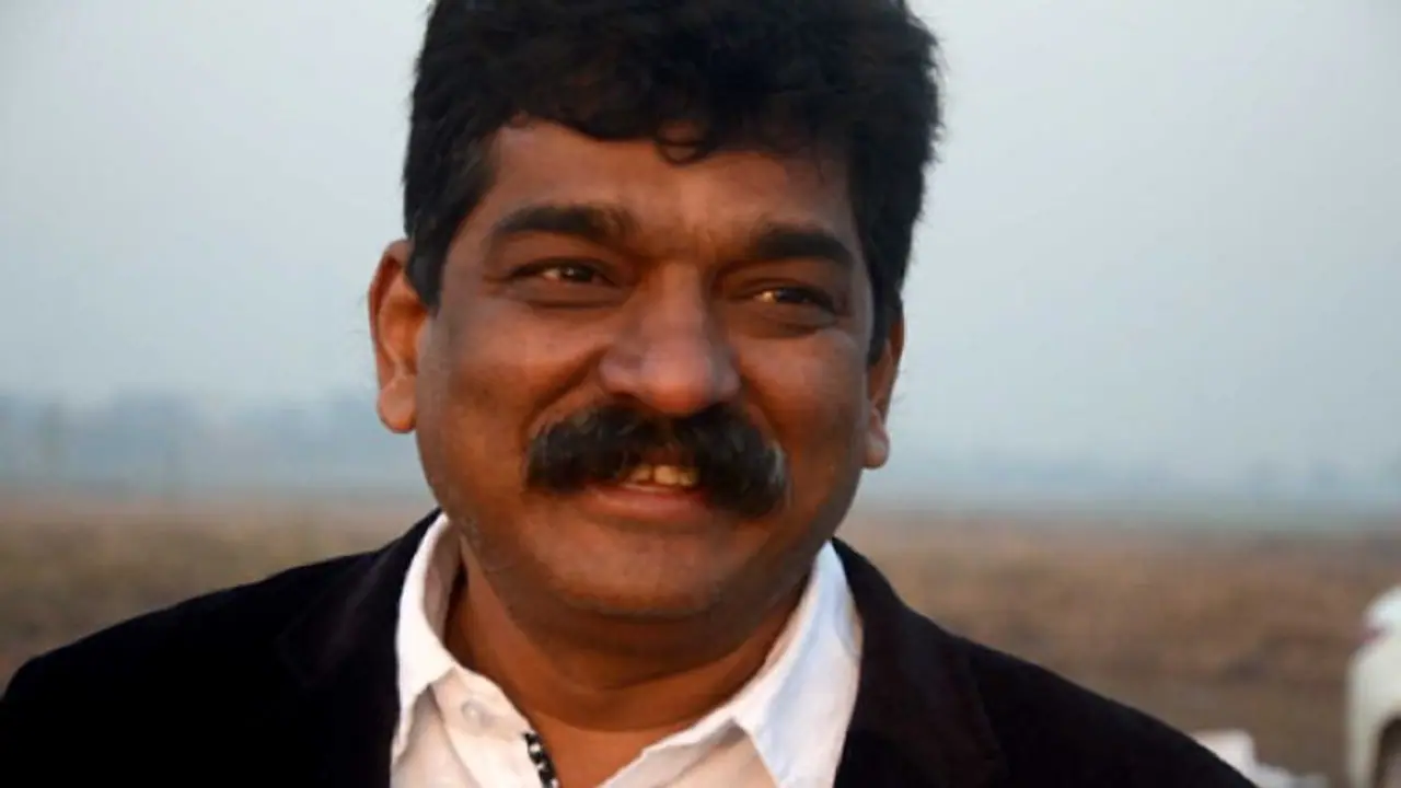 4 தேசிய விருதுகளை வென்ற லகான் பட கலை இயக்குனர் தூக்கிட்டு தற்கொலை பதறிப்போன பாலிவுட்