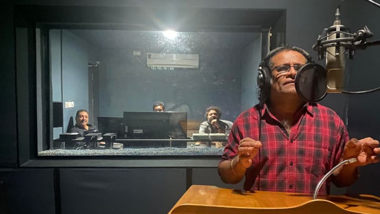 'വീണ്ടും ഏതോ കാലത്തിലെ ഒരു മനുഷ്യ മനസ്സിലൂടെയുള്ള യാത്ര', 'മലൈക്കോട്ടൈ വാലിബൻ' അപ്‍ഡേറ്റുമായി ഹരീഷ് പേരടി