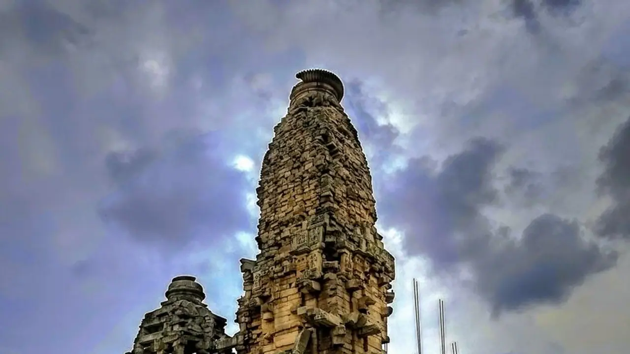 பேய்களால் ஒரே இரவில் கட்டப்பட்ட சிவன் கோயில்.. 1000 ஆண்டுகளாக தொடரும் மர்மம்..