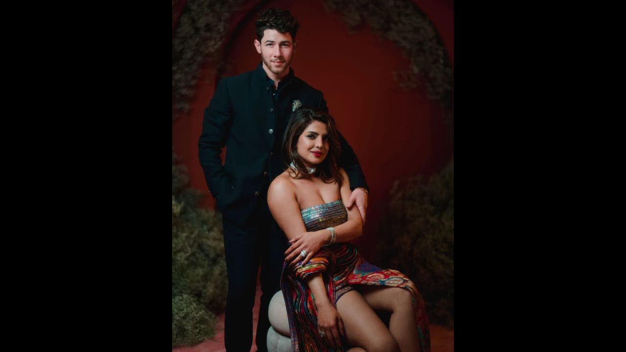 ಪತಿ ನಿಕ್ ಹಾಡುವಾಗ ಕಣ್ಣೀರಿಟ್ಟ ಪ್ರಿಯಾಂಕಾ: ಮಕ್ಕಳು ಹಾಡಿದ್ರೆ ಹೀಗೇ ಅನ್ನೋದಾ ಟ್ರೋಲಿಗರು! ಪತಿ ನಿಕ್ ಹಾಡುವಾಗ ಕಣ್ಣೀರಿಟ್ಟ ಪ್ರಿಯಾಂಕಾ: ಮಕ್ಕಳು ಹಾಡಿದ್ರೆ ಹೀಗೇ ಅನ್ನೋದಾ ಟ್ರೋಲಿಗರು!