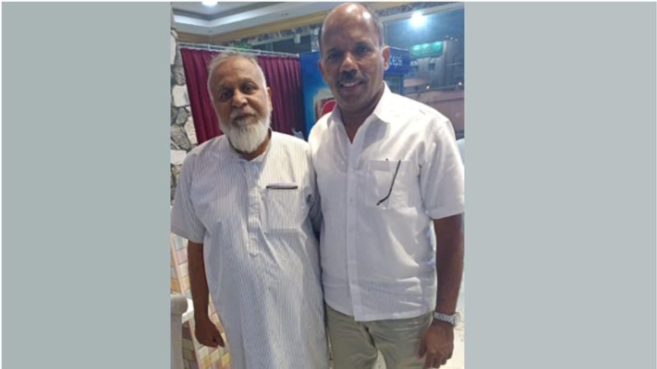 ഒരു കുറ്റവാളിയുമായി രൂപ സാദൃശ്യം, പേരിലും സാമ്യം; ഹജ്ജിനെത്തിയ ഇന്ത്യക്കാരന് സൗദിയില് കുടുങ്ങി ഒരു കുറ്റവാളിയുമായി രൂപ സാദൃശ്യം, പേരിലും സാമ്യം; ഹജ്ജിനെത്തിയ ഇന്ത്യക്കാരന് സൗദിയില് കുടുങ്ങി