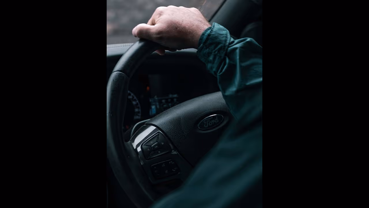 പിറകിലെ വാഹനം ഹോൺ അടിച്ചാൽ അസ്വസ്ഥത തോന്നാറുണ്ടോ? എങ്കിൽ നിങ്ങളിത് വായിക്കണം! പിറകിലെ വാഹനം ഹോൺ അടിച്ചാൽ അസ്വസ്ഥത തോന്നാറുണ്ടോ? എങ്കിൽ നിങ്ങളിത് വായിക്കണം!