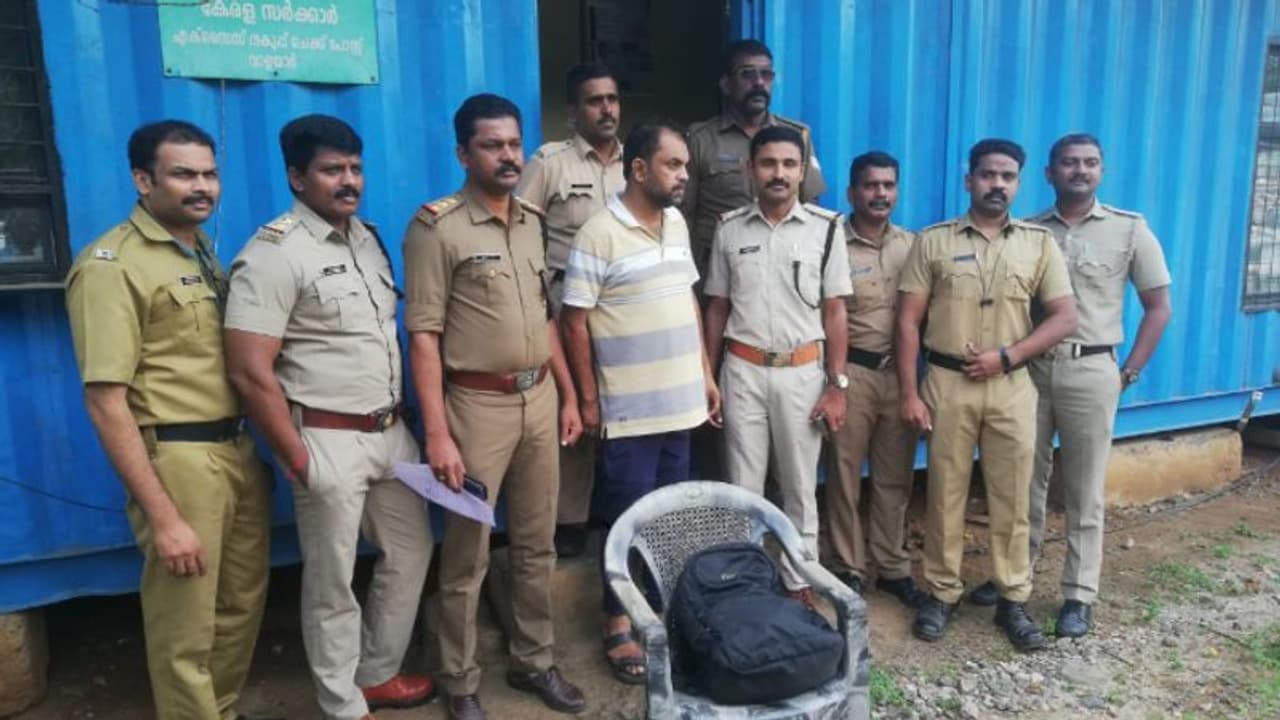 ഇന്ന് മാത്രം രേഖകളില്ലാതെ പിടിച്ചത് 38 ലക്ഷം, വാളയാരിൽ മൂന്നാഴ്ചക്കിടെ പിടിച്ചത് കോടിയിലധികം രൂപ!