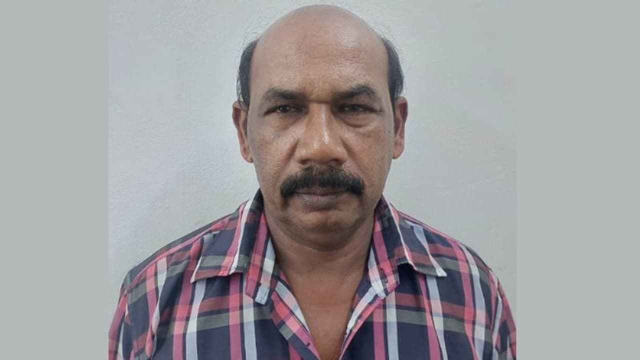 സാധനം വാങ്ങാനെത്തുന്ന പെൺകുട്ടികളെ കടയുടെ അകത്തുകയറ്റി പീഡിപ്പിക്കുന്നത് പതിവ്, തൃശൂരിൽ കടക്കാരൻ അറസ്റ്റിൽ