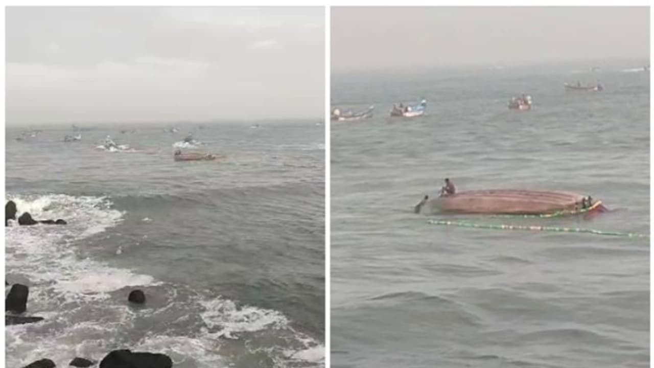 മുതലപ്പൊഴിയിൽ വീണ്ടും അപകടം; തിരയില് പെട്ട് 16 പേര് സഞ്ചരിച്ച വള്ളം മറിഞ്ഞു; ആളപായമില്ല മുതലപ്പൊഴിയിൽ വീണ്ടും അപകടം; തിരയില് പെട്ട് 16 പേര് സഞ്ചരിച്ച വള്ളം മറിഞ്ഞു; ആളപായമില്ല