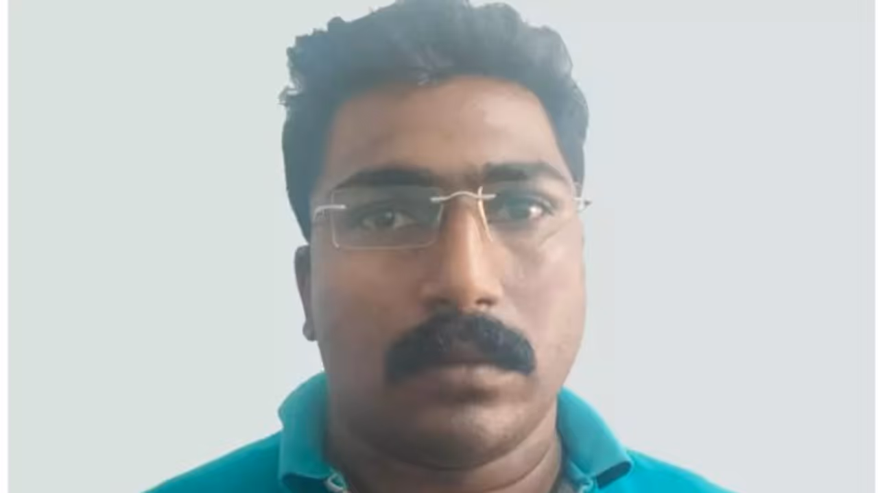 ഇന്ഷുറൻസ് എടുത്തയാളെ സമീപിച്ച് തട്ടിപ്പ്; പോളിസി വ്യാജമെന്നറിഞ്ഞത് ബാങ്കിൽ അന്വേഷിച്ചപ്പോൾ; യുവാവ് അറസ്റ്റിൽ ഇന്ഷുറൻസ് എടുത്തയാളെ സമീപിച്ച് തട്ടിപ്പ്; പോളിസി വ്യാജമെന്നറിഞ്ഞത് ബാങ്കിൽ അന്വേഷിച്ചപ്പോൾ; യുവാവ് അറസ്റ്റിൽ