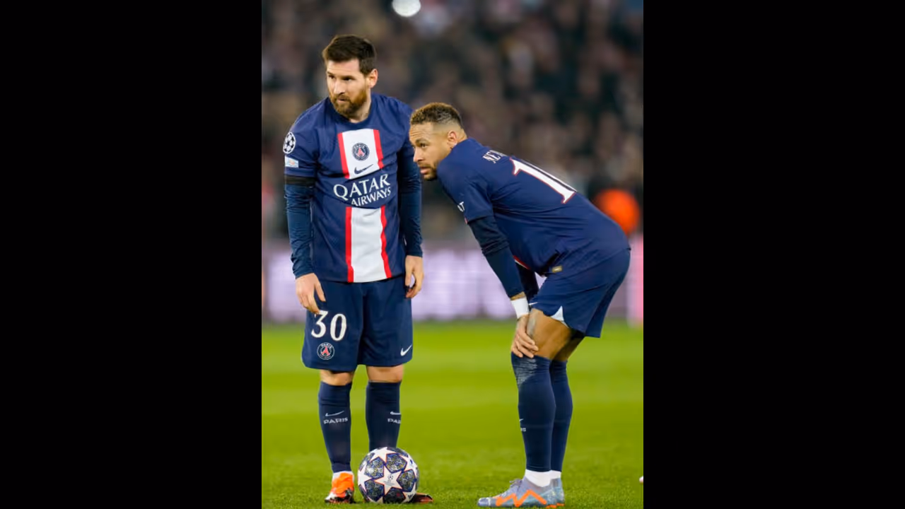 മെസിയും നെയ്മറും പോയി! ഇനിയാണ് പിഎസ്ജിയുടെ 'തനിസ്വഭാവം' കാണാനാവുക; കാരണം വ്യക്തമാക്കി ജര്മന് ഇതിഹാസം മെസിയും നെയ്മറും പോയി! ഇനിയാണ് പിഎസ്ജിയുടെ 'തനിസ്വഭാവം' കാണാനാവുക; കാരണം വ്യക്തമാക്കി ജര്മന് ഇതിഹാസം