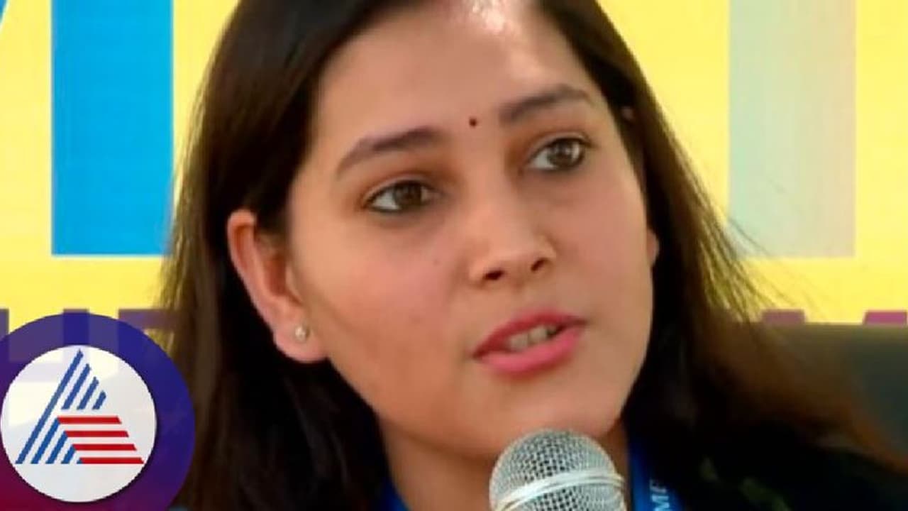 DISHA Bharat: ಭಾರತದ ಏಕತೆಯಲ್ಲಿ ಮಹಿಳೆಯರ ಪಾತ್ರ ಗುರುತರವಾದದ್ದು ಶುಭ್ರಸ್ತ DISHA Bharat: ಭಾರತದ ಏಕತೆಯಲ್ಲಿ ಮಹಿಳೆಯರ ಪಾತ್ರ ಗುರುತರವಾದದ್ದು ಶುಭ್ರಸ್ತ