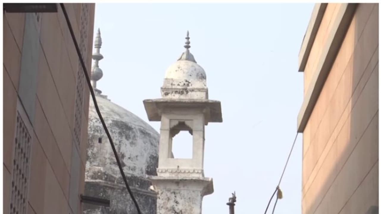 ഗ്യാൻവാപി സർവ്വെ: അനുമതി നൽകി അലഹബാദ് ഹൈക്കോടതി, ശാസ്ത്രീയ സർവേ ആവശ്യമെന്നും കോടതി