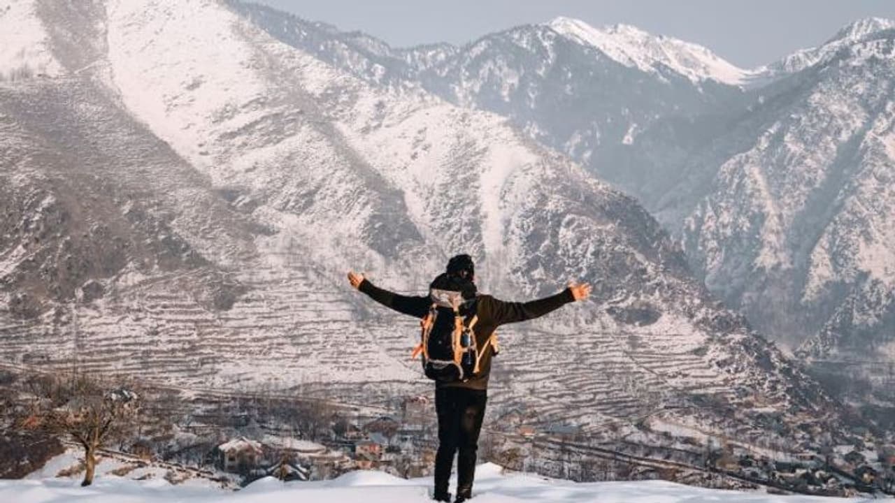 LOC ceasefire: 75 Kashmir villages turning into tourist hubs