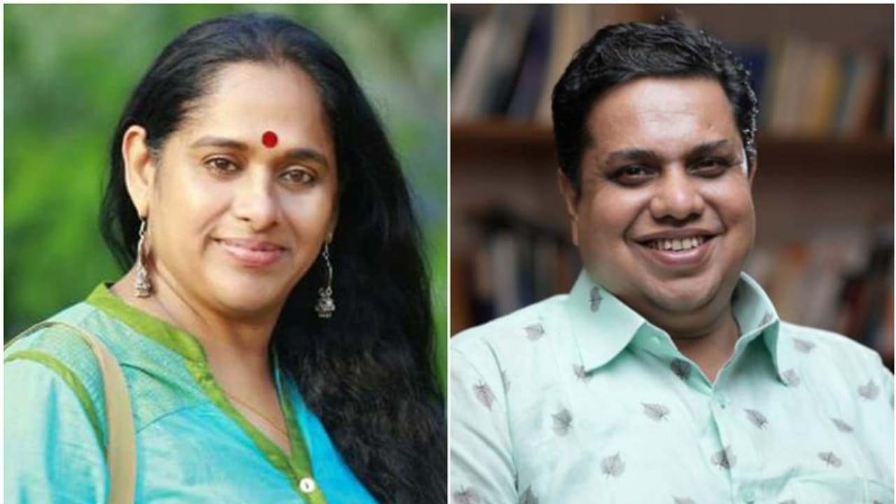 'ഷംസീർ മാപ്പു പറയാൻ ആഗ്രഹിച്ചാലും സമ്മതിക്കില്ല'; പ്രതിപക്ഷം അവധാനതയോടെ പ്രതികരിക്കണമെന്നും സജിത മഠത്തിൽ 'ഷംസീർ മാപ്പു പറയാൻ ആഗ്രഹിച്ചാലും സമ്മതിക്കില്ല'; പ്രതിപക്ഷം അവധാനതയോടെ പ്രതികരിക്കണമെന്നും സജിത മഠത്തിൽ