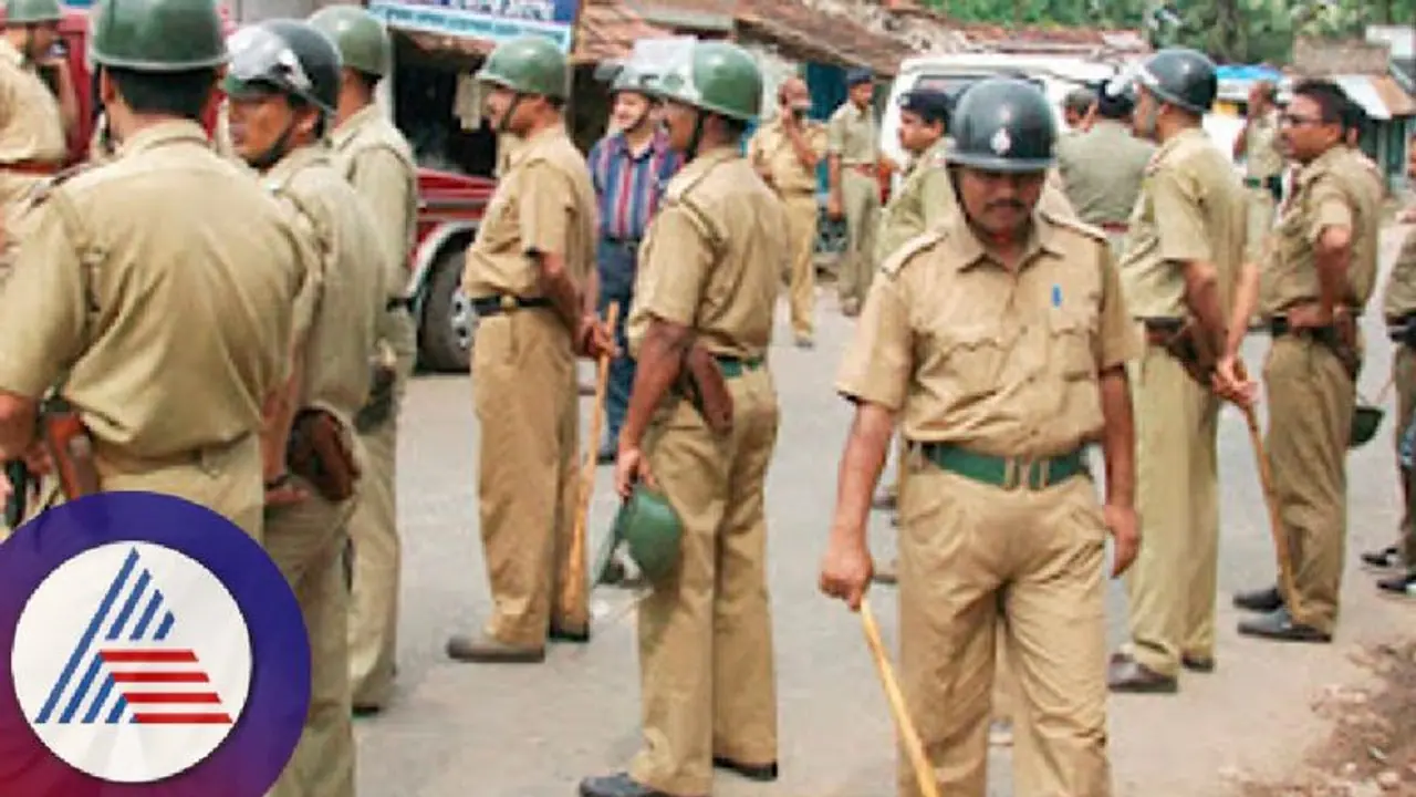 ಪೊಲೀಸರ ವೇತನಕ್ಕೆ ಅನುದಾನದ ಕೊರತೆ, ಗ್ಯಾರಂಟಿ ಯೋಜನೆಗೆ ರಾಜ್ಯದ ಖಜಾನೆ ಖಾಲಿ? ಪೊಲೀಸರ ವೇತನಕ್ಕೆ ಅನುದಾನದ ಕೊರತೆ, ಗ್ಯಾರಂಟಿ ಯೋಜನೆಗೆ ರಾಜ್ಯದ ಖಜಾನೆ ಖಾಲಿ?