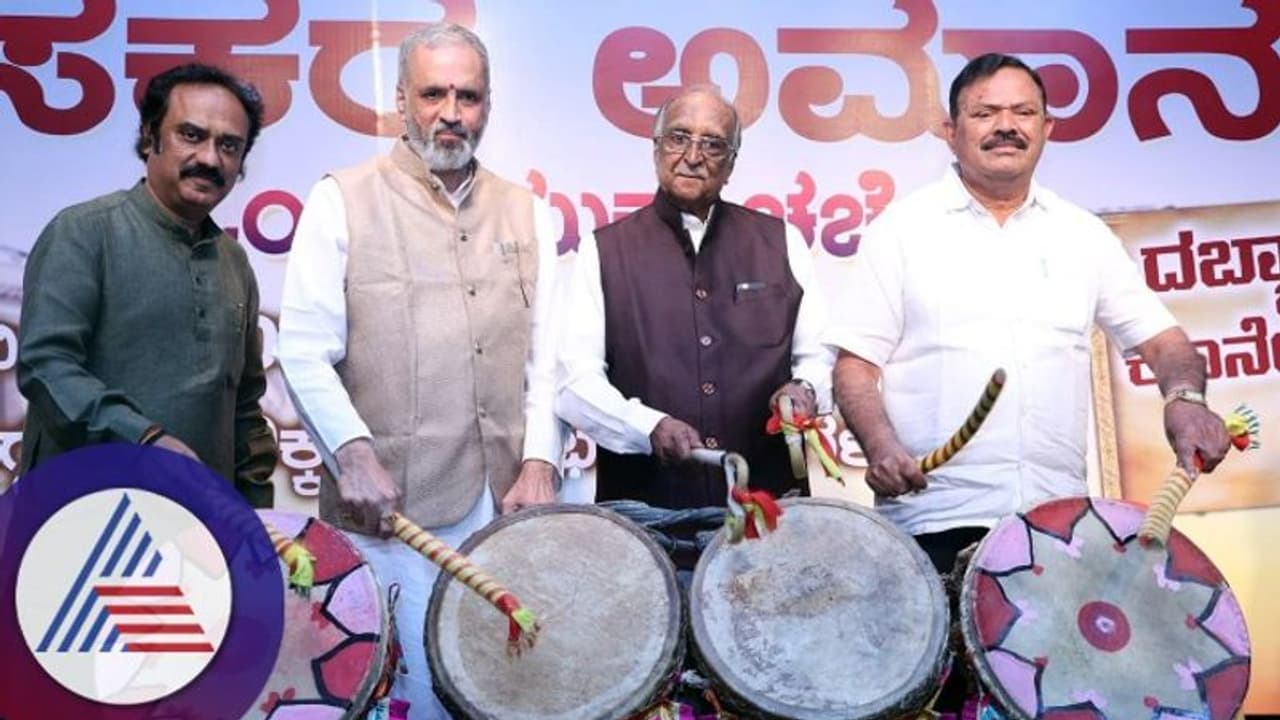 ಸದನದಿಂದ 10 ಶಾಸಕರ ಅಮಾನತು ಮಾಡಿರುವುದು ಅಕ್ಷಮ್ಯ: ಕಾಗೇರಿ ಸದನದಿಂದ 10 ಶಾಸಕರ ಅಮಾನತು ಮಾಡಿರುವುದು ಅಕ್ಷಮ್ಯ: ಕಾಗೇರಿ