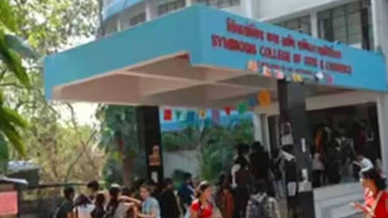 ಹಿಂದೂ ದೇವರ ಅವಹೇಳನ: ಪುಣೆಯಲ್ಲಿ ಖಾಸಗಿ ಕಾಲೇಜಿನ ಶಿಕ್ಷಕನ ಬಂಧನ