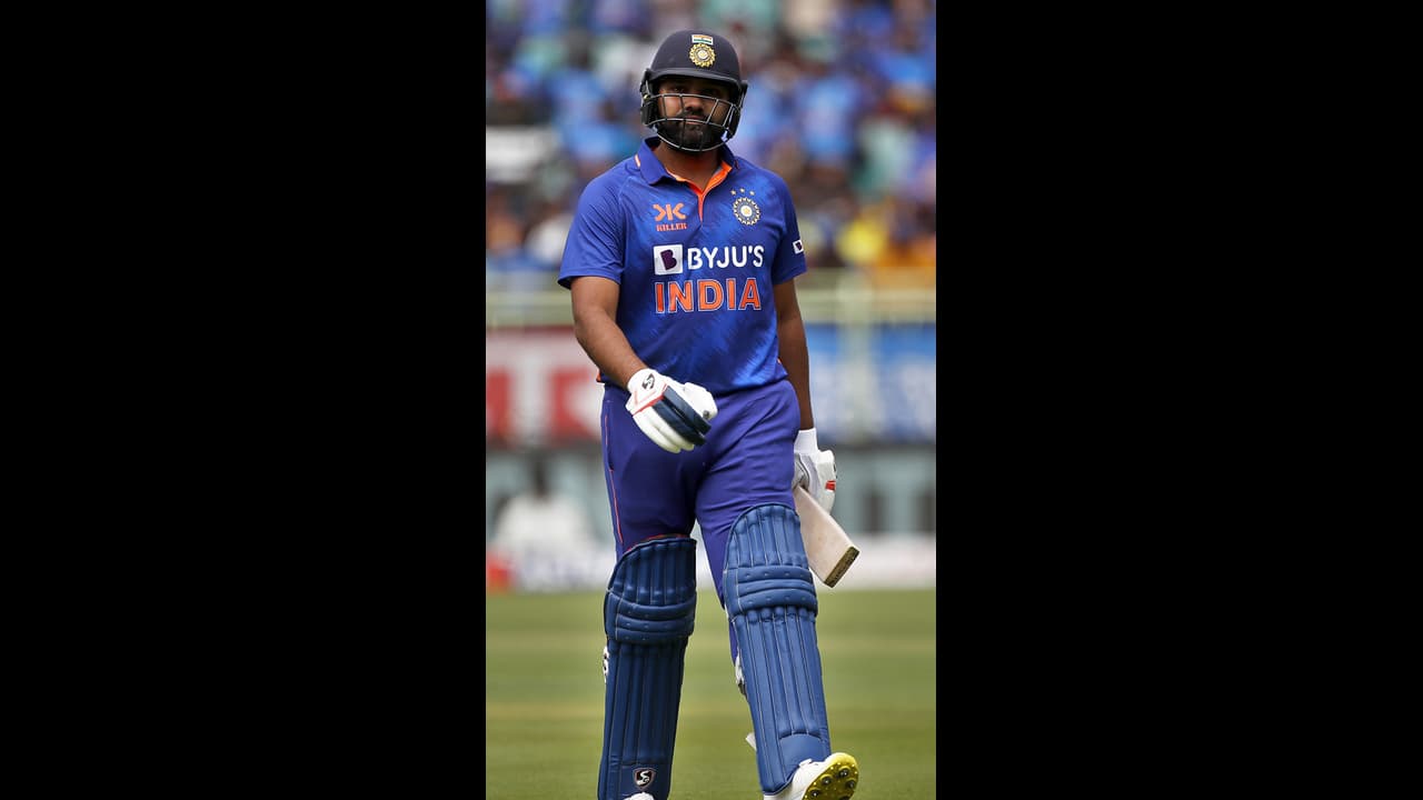  లాంబొర్గిని కారులో రోహిత్ శర్మ, వెంబడించిన ఫ్యాన్స్..!