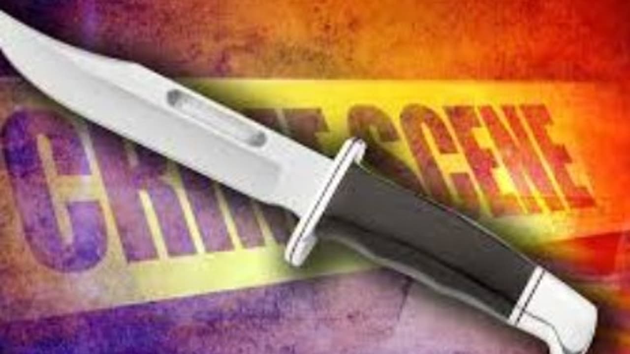 ഭാര്യയേയും മക്കളേയും വെട്ടിക്കൊലപ്പെടുത്തിയ ശേഷം ​ഗൃഹനാഥൻ ആത്മഹത്യ ചെയ്തു