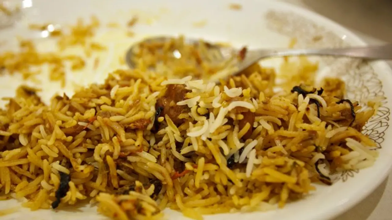 Here's recipe behind preparing Bengali style biriyani Here's recipe behind preparing Bengali style biriyani