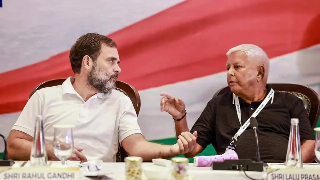 லாலு பிரசாத் யாதவுக்கு மீண்டும் நெருக்கடி; கால்நடை ஊழலில் உச்சநீதிமன்றத்தை அணுகியது சிபிஐ; விரைவில் விசாரணை!!