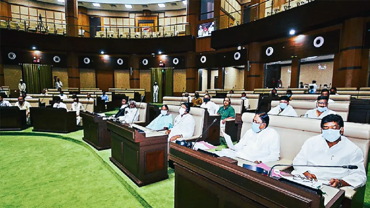 इस राज्य ने बढ़ा दी विधायकों की सैलरी, मंथली तनख्वाह 2.88 लाख रु. सुविधाएं भी मिलेंगी लाजवाब इस राज्य ने बढ़ा दी विधायकों की सैलरी, मंथली तनख्वाह 2.88 लाख रु. सुविधाएं भी मिलेंगी लाजवाब