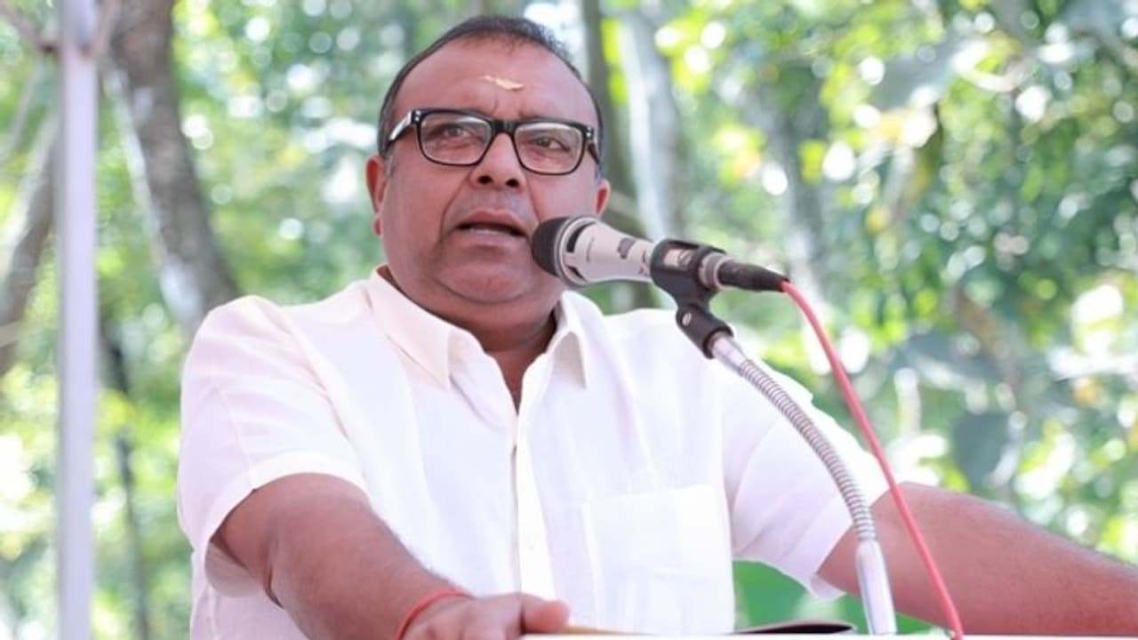 വിശ്വാസത്തെ ഹനിക്കുന്ന പ്രസ്താവാനകൾ പാടില്ല, എൻഎസ്എസിന്റെ പ്രതിഷേധം അവരുടെ തീരുമാനം; തുഷാർ വിശ്വാസത്തെ ഹനിക്കുന്ന പ്രസ്താവാനകൾ പാടില്ല, എൻഎസ്എസിന്റെ പ്രതിഷേധം അവരുടെ തീരുമാനം; തുഷാർ