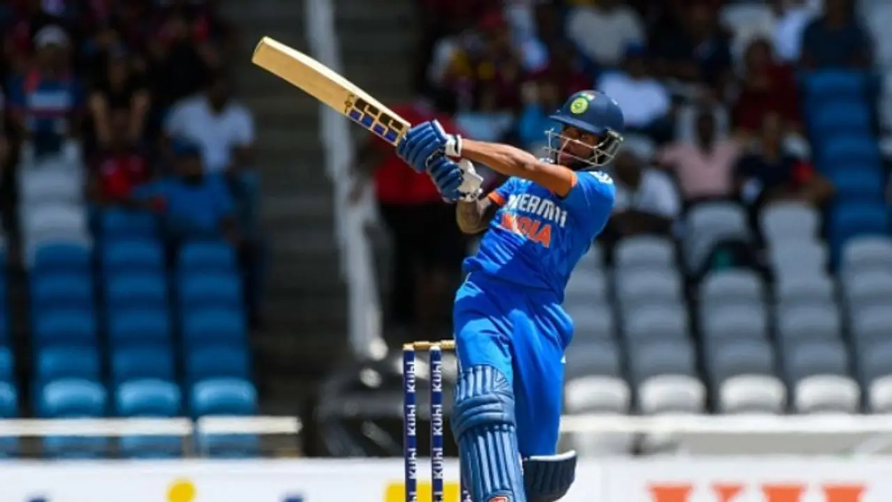 முதல் அரைசதத்தை ரோகித் சர்மாவின் மகளுக்கு அர்ப்பணித்த திலக் வர்மா; வைரலாகும் வீடியோ! முதல் அரைசதத்தை ரோகித் சர்மாவின் மகளுக்கு அர்ப்பணித்த திலக் வர்மா; வைரலாகும் வீடியோ!