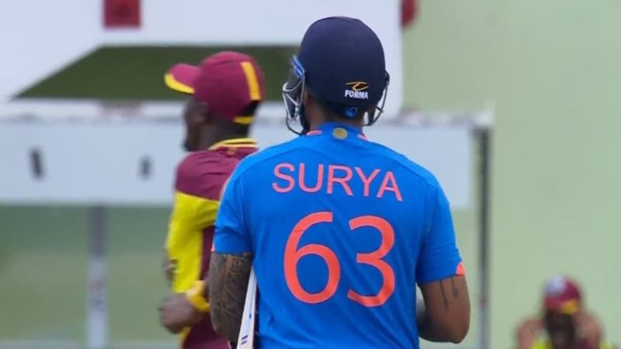 ஸ்பின்னர்களுக்கு போட்ட ஸ்கெட்ச்: தானாக வந்து சிக்கிய இந்தியா ரோவ்மன் பவல் டாக்! ஸ்பின்னர்களுக்கு போட்ட ஸ்கெட்ச்: தானாக வந்து சிக்கிய இந்தியா ரோவ்மன் பவல் டாக்!