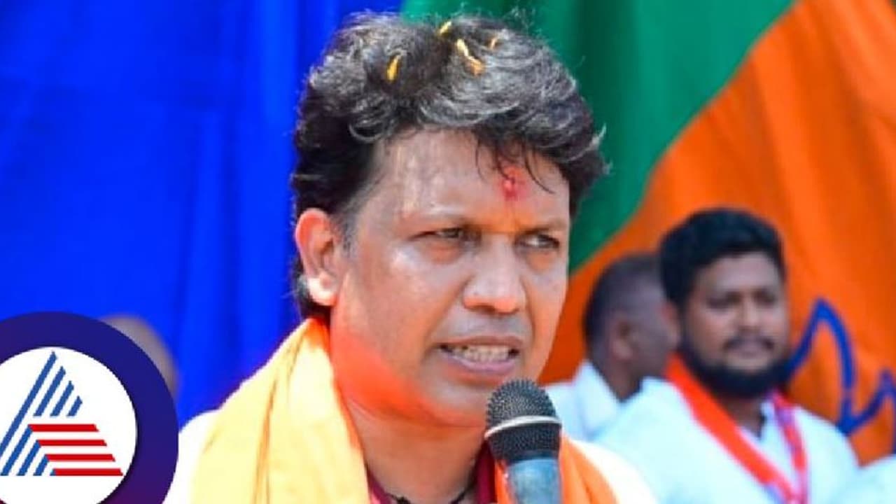 ಕಾಂಗ್ರೆಸ್ ಸರ್ಕಾರಕ್ಕೆ ಹಿಂದುಗಳ ಧ್ವನಿ ಹತ್ತಿಕ್ಕಲು ಸಾಧ್ಯವಾಗದು: ಡಾ.ಭರತ್ ಶೆಟ್ಟಿ ಕಾಂಗ್ರೆಸ್ ಸರ್ಕಾರಕ್ಕೆ ಹಿಂದುಗಳ ಧ್ವನಿ ಹತ್ತಿಕ್ಕಲು ಸಾಧ್ಯವಾಗದು: ಡಾ.ಭರತ್ ಶೆಟ್ಟಿ