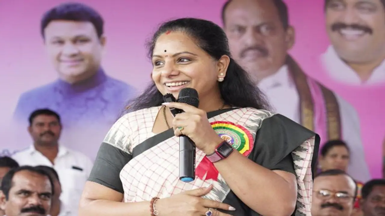 ദില്ലി മദ്യ നയ കേസ്: ഇഡി അറസ്റ്റ് ചെയ്ത കെ കവിതയെ സിബിഐയും അറസ്റ്റ് ചെയ്തു; നടപടി ചോദ്യം ചെയ്തതിന് പിന്നാലെ ദില്ലി മദ്യ നയ കേസ്: ഇഡി അറസ്റ്റ് ചെയ്ത കെ കവിതയെ സിബിഐയും അറസ്റ്റ് ചെയ്തു; നടപടി ചോദ്യം ചെയ്തതിന് പിന്നാലെ