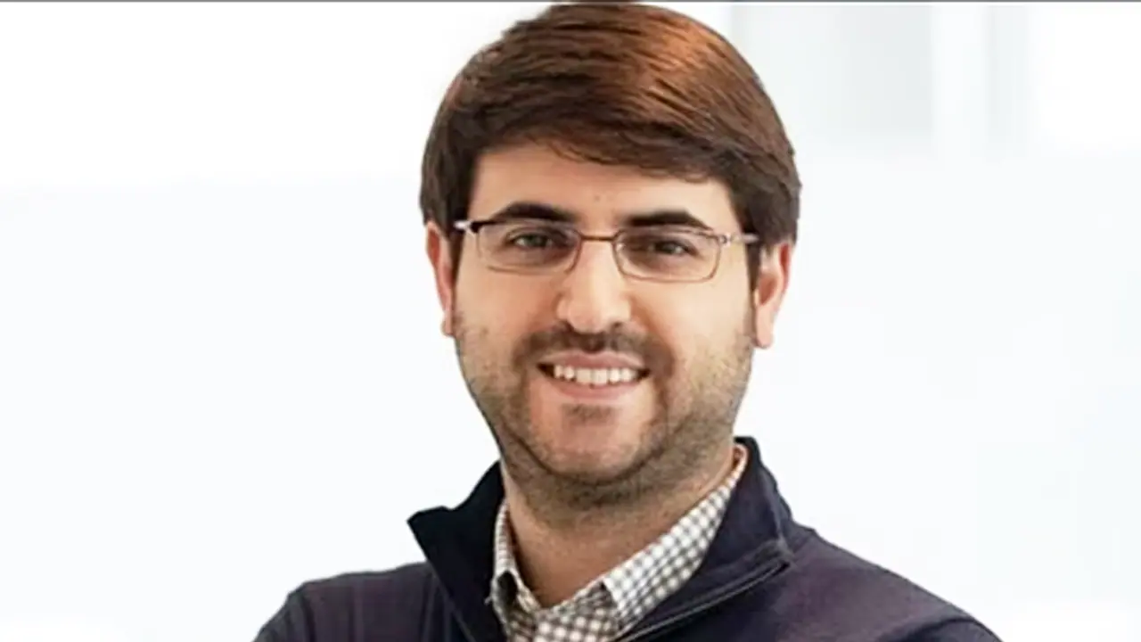 టెస్లా CFO రాజీనామా.. కొత్తగా భారతీయ సంతతికి చెందిన వైభవ్ తనేజా నియామకం.. టెస్లా CFO రాజీనామా.. కొత్తగా భారతీయ సంతతికి చెందిన వైభవ్ తనేజా నియామకం..