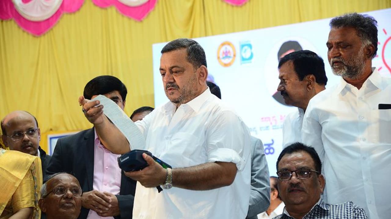 ಬಿಜೆಪಿ ತಡೆದ ಯೋಜನೆಗೆ ಮತ್ತೆ ಚಾಲನೆ ನೀಡುವೆ: ಸಚಿವ ಮಲ್ಲಿಕಾರ್ಜುನ ಬಿಜೆಪಿ ತಡೆದ ಯೋಜನೆಗೆ ಮತ್ತೆ ಚಾಲನೆ ನೀಡುವೆ: ಸಚಿವ ಮಲ್ಲಿಕಾರ್ಜುನ