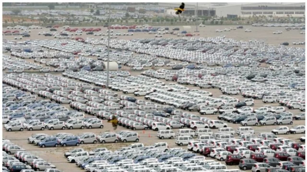 ജൂലൈയിലെ കാര് വില്പന; ഏറ്റവുമധികം പേര് സ്വന്തമാക്കിയ പത്ത് മോഡലുകളില് എട്ടെണ്ണവും ഒരിടത്തു നിന്നുതന്നെ ജൂലൈയിലെ കാര് വില്പന; ഏറ്റവുമധികം പേര് സ്വന്തമാക്കിയ പത്ത് മോഡലുകളില് എട്ടെണ്ണവും ഒരിടത്തു നിന്നുതന്നെ