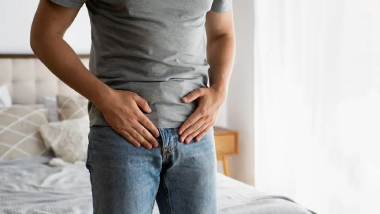 ஆண்குறியில் ஏற்படும் சொறி போன்ற அமைப்பு.. ஆபத்தானதா? எதனால் ஏற்படுகிறது? மருத்துவர்கள் விளக்கம்!