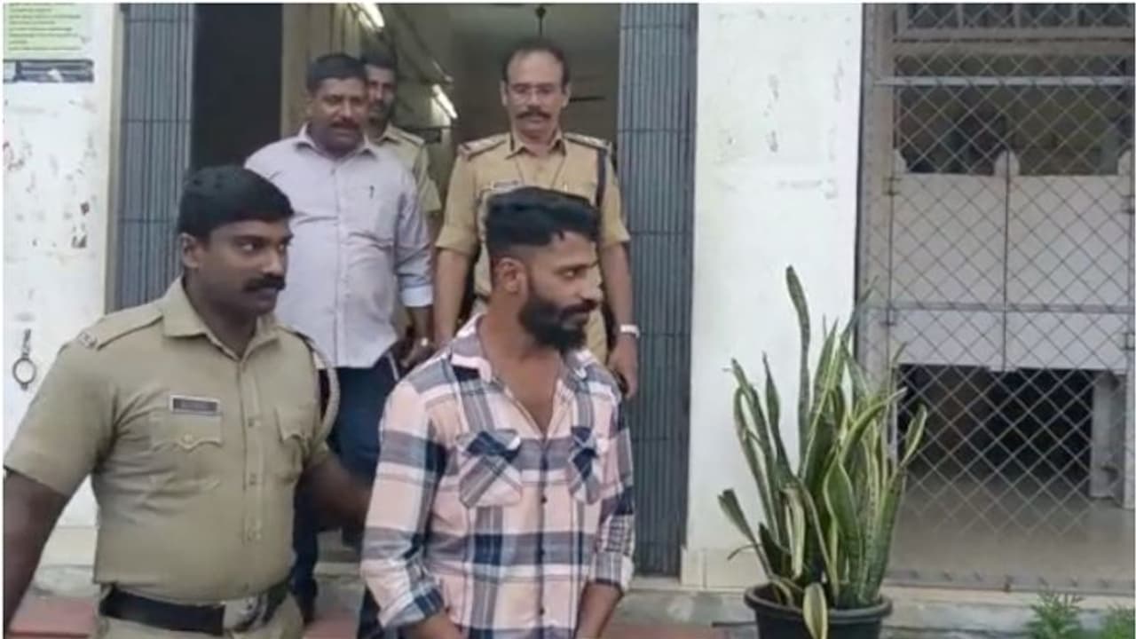 'ആശയം കിട്ടിയത് ഉത്ര കൊലപാതകം കണ്ടാകാം; ചെയ്തത് ഒറ്റയ്ക്കല്ല'; കാട്ടാക്കട സംഭവത്തില്‍ പെണ്‍കുട്ടിയുടെ പിതാവ് 